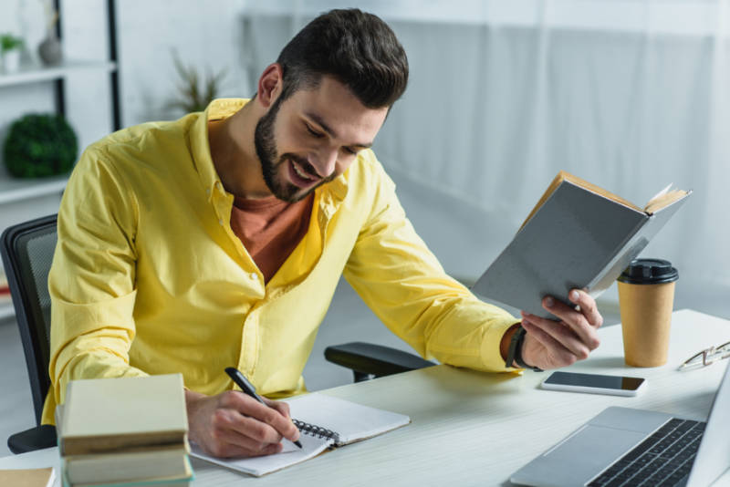 como criar resumos para concursos